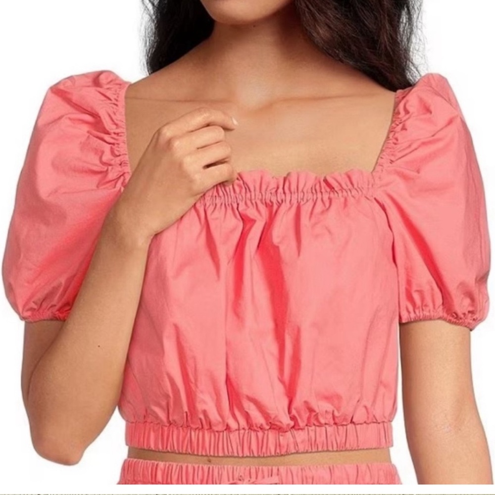 Nwt ldt crop top